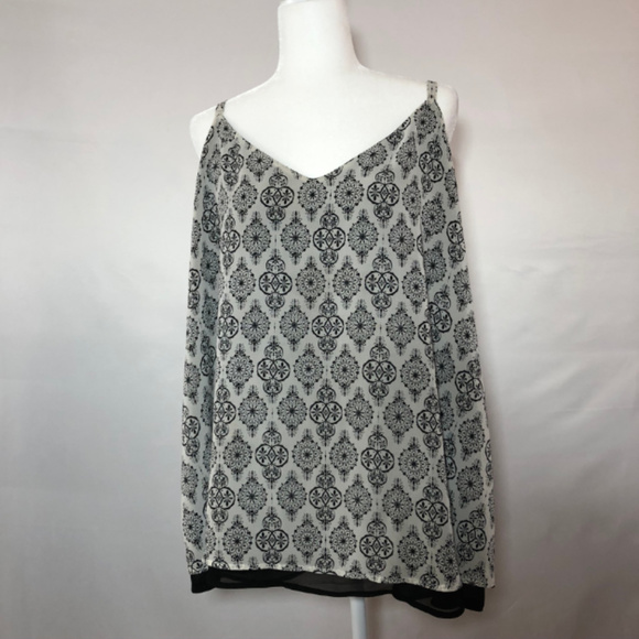 Torrid Double Layer B&W print Swing Cami Size 3 - Picture 5 of 7